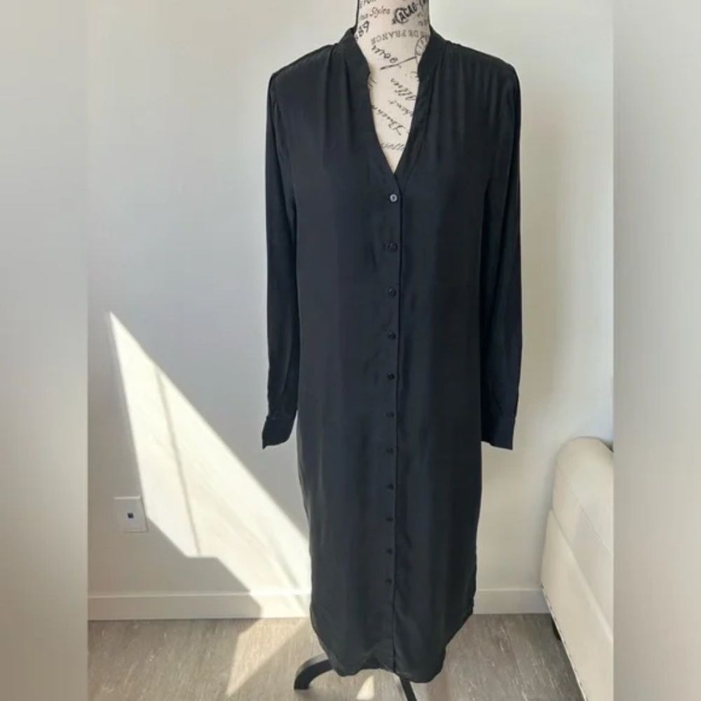 Simple the Brand Amsterdam Cupro Shirt Dress